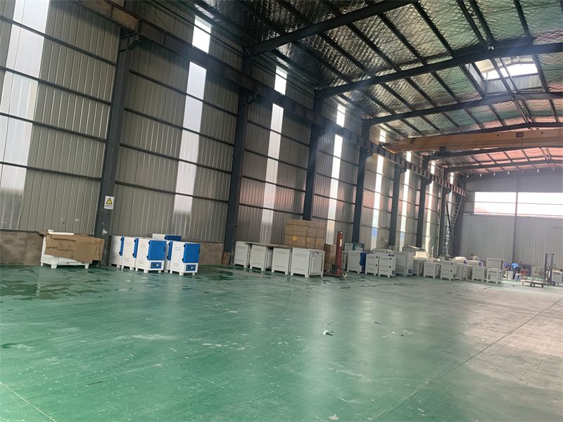 淺談升降爐的三大特點(diǎn)